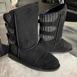 Bearpaw- Size 3 Girl